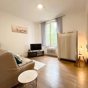 https://hbergement-tout-confort-prs-du-centre-ville.hotels-rhonealpes.com
